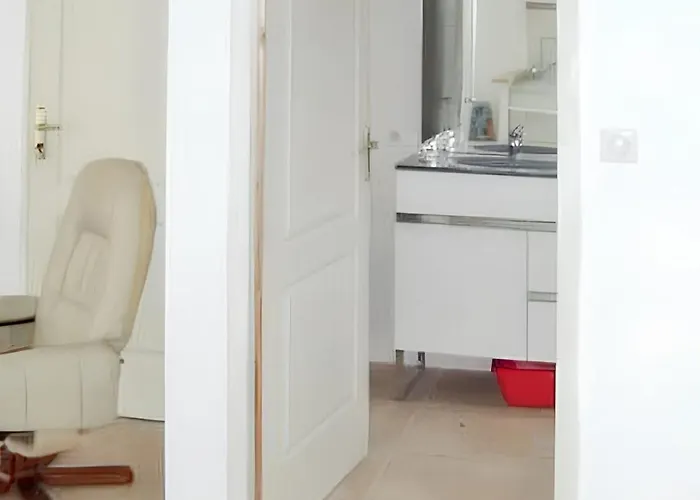 Maison D'une A Dame De Monts A 800 M De La Avec Vue Sur La Terrasse Amenagee Et Wifi Hébergement de vacances *